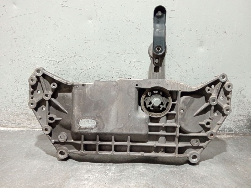Recambio de puente delantero para seat leon (1p1) 1.4 tsi referencia OEM IAM 1K0199396G CUNA 