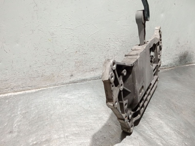 Recambio de puente delantero para seat leon (1p1) 1.4 tsi referencia OEM IAM 1K0199396G CUNA 