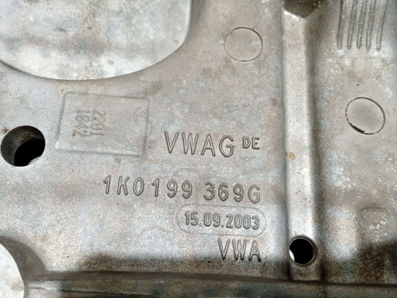 Recambio de puente delantero para seat leon (1p1) 1.4 tsi referencia OEM IAM 1K0199396G CUNA 