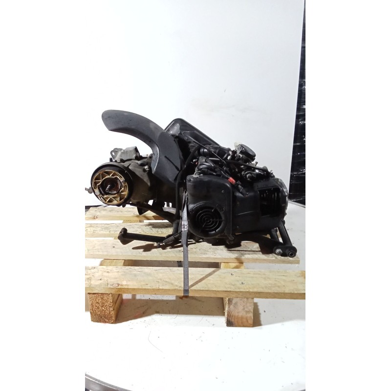 Recambio de motor completo para piaggio x8 x8 125 premium (m36) referencia OEM IAM N491M  3478 Recambio de motor completo para piaggio x8 x8 125 premium (m36) referencia OEM IAM N491M  3478