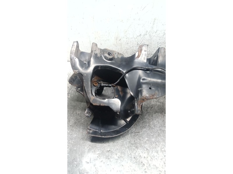 Recambio de mangueta trasera derecha para volvo v50 (545) 2.0 d referencia OEM IAM 3M515A968AJ  