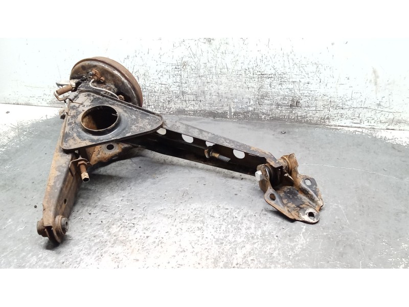 Recambio de mangueta trasera izquierda para seat 600 (110b) 0.8 referencia OEM IAM   