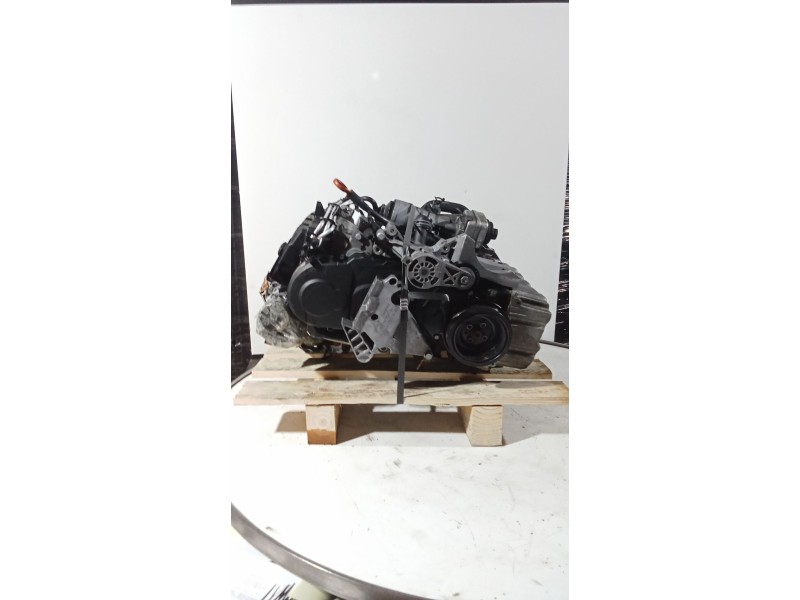 Recambio de motor completo para volkswagen golf v (1k1) 1.9 tdi referencia OEM IAM BLS BOSCH 927716