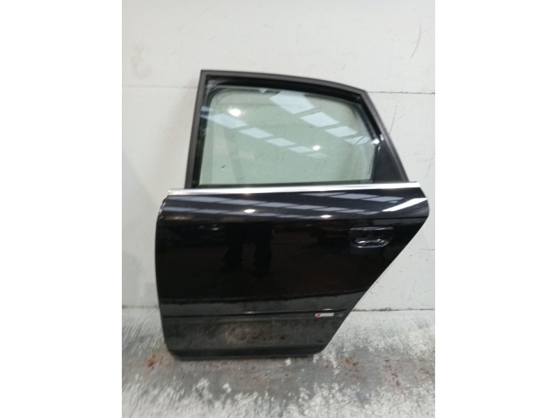 Recambio de puerta trasera izquierda para audi a4 b7 (8ec) 3.0 tdi quattro referencia OEM IAM  4P 