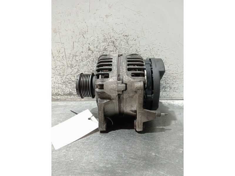Recambio de alternador para seat toledo ii (1m2) 1.9 tdi referencia OEM IAM 038903023L 0124352001 