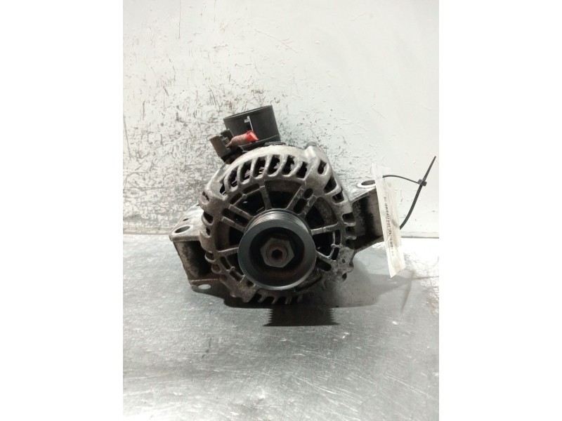 Recambio de alternador para ford mondeo iii sedán (b4y) 2.0 tdci referencia OEM IAM   