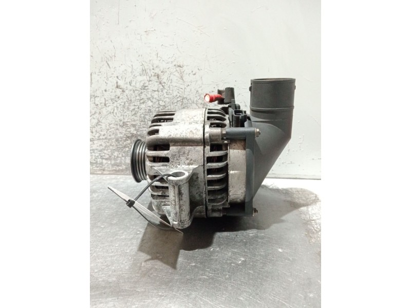 Recambio de alternador para ford mondeo iii sedán (b4y) 2.0 tdci referencia OEM IAM   