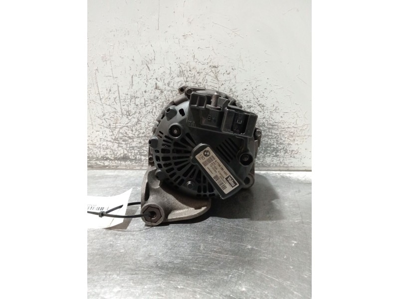 Recambio de alternador para bmw 1 (e87) 120 d referencia OEM IAM 7799180A101 254339A 150A