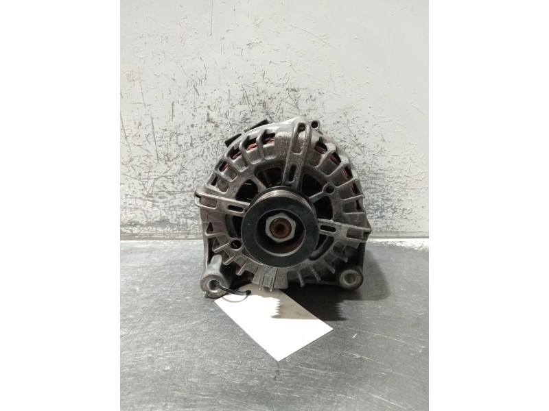 Recambio de alternador para bmw 3 touring (e91) 320 d referencia OEM IAM 215538180004 FG18S0190R 