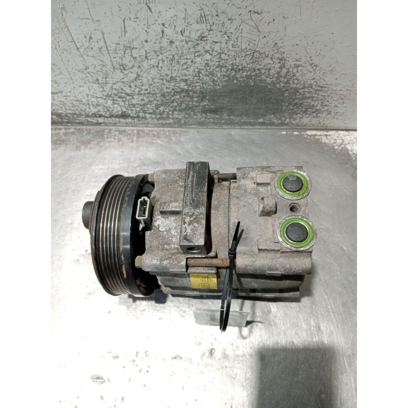 Recambio de compresor aire acondicionado para ford mondeo iii sedán (b4y) 2.0 tdci referencia OEM IAM 157H19D629  