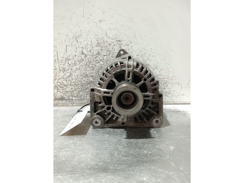 Recambio de alternador para renault scénic ii (jm0/1_) 1.9 dci (jm0g, jm12, jm1g, jm2c) referencia OEM IAM 8200495294 TG11C049 2