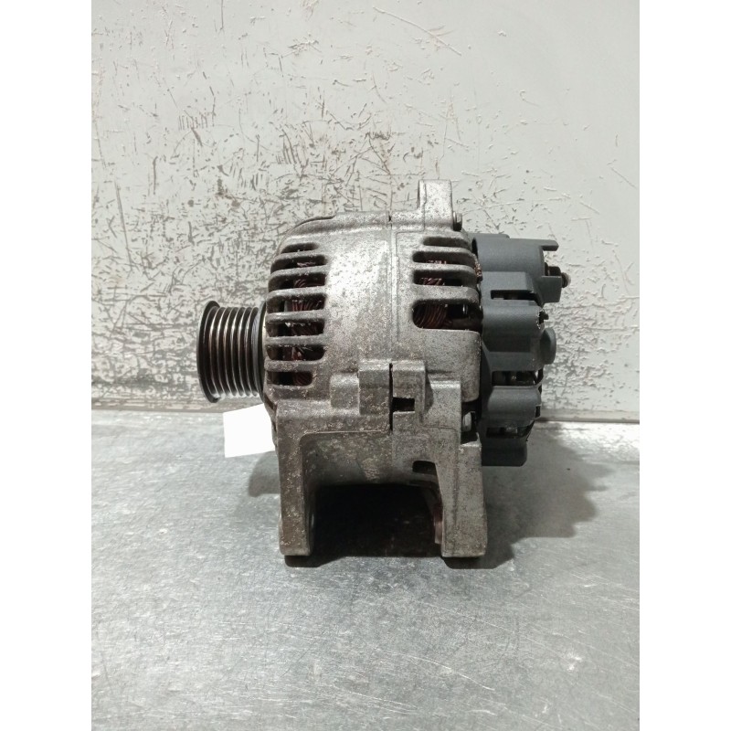 Recambio de alternador para renault scénic ii (jm0/1_) 1.9 dci (jm0g, jm12, jm1g, jm2c) referencia OEM IAM 8200495294 TG11C049 2