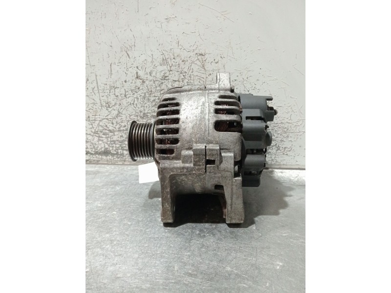 Recambio de alternador para renault scénic ii (jm0/1_) 1.9 dci (jm0g, jm12, jm1g, jm2c) referencia OEM IAM 8200495294 TG11C049 2