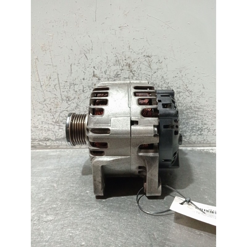 Recambio de alternador para renault laguna iii (bt0/1) 2.0 16v (bt05, bt0f, bt0w) referencia OEM IAM 231000011R TG15C123 