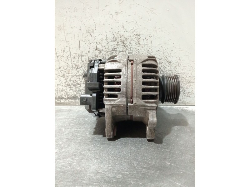 Recambio de alternador para seat toledo ii (1m2) 1.8 20v referencia OEM IAM 038903018P 90A 