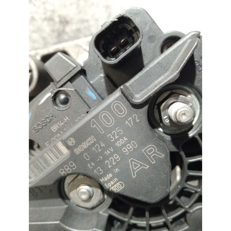 Recambio de alternador para opel astra h gtc (a04) 1.9 cdti (l08) referencia OEM IAM 0124325172 13229990 100A