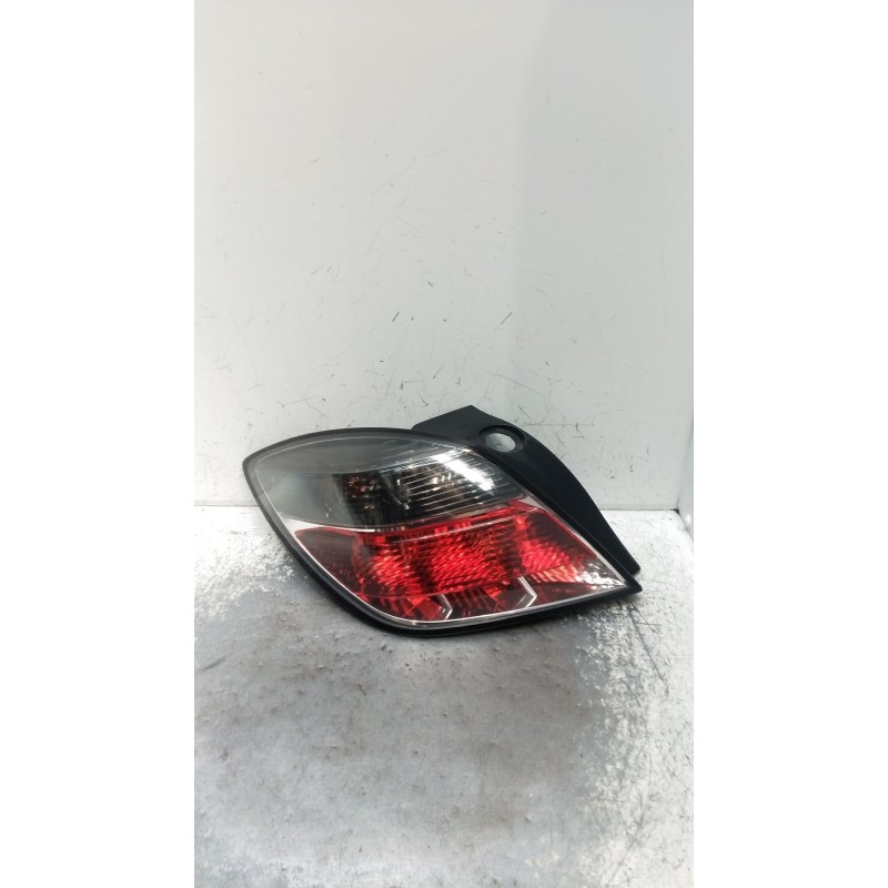 Recambio de piloto trasero izquierdo para opel astra h gtc (a04) 1.9 cdti (l08) referencia OEM IAM 13252443ECE 93357459SAE 