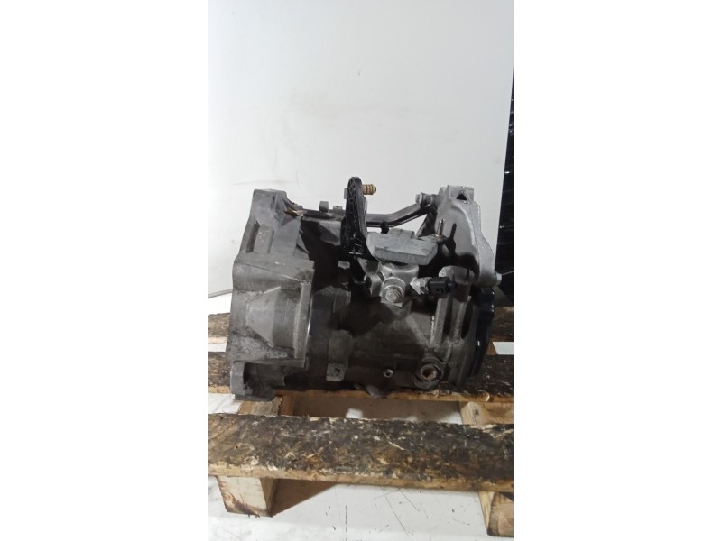 Recambio de caja cambios para volkswagen golf v (1k1) 1.9 tdi referencia OEM IAM KBL 5v 150781411391
