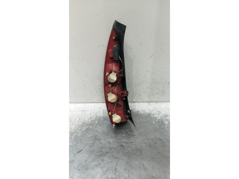 Recambio de piloto trasero izquierdo para citroën c5 ii break (re_) 1.6 hdi (re9hzc, re9hyb) referencia OEM IAM   