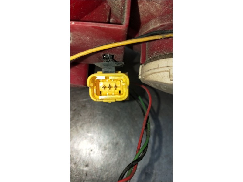 Recambio de piloto trasero derecho para citroën c5 ii break (re_) 1.6 hdi (re9hzc, re9hyb) referencia OEM IAM   