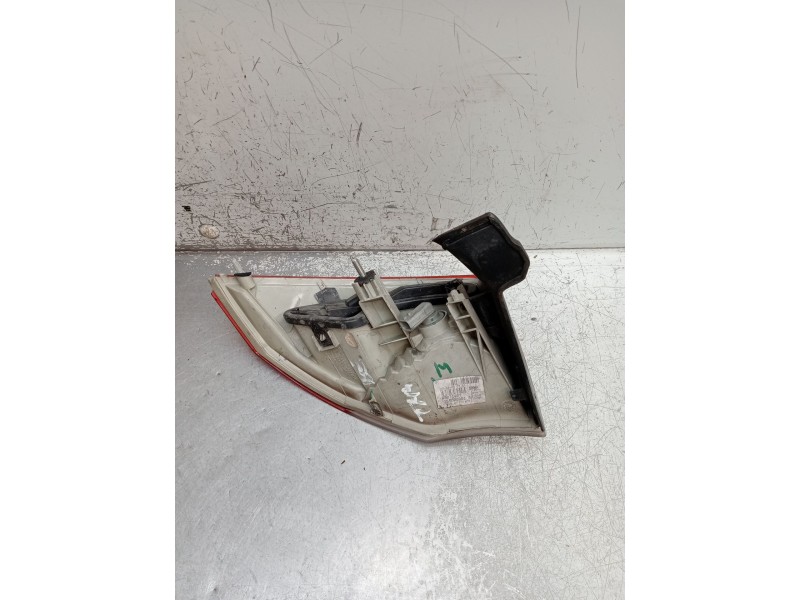 Recambio de piloto trasero derecho para renault laguna iii (bt0/1) 2.0 16v (bt05, bt0f, bt0w) referencia OEM IAM 89071497 265500