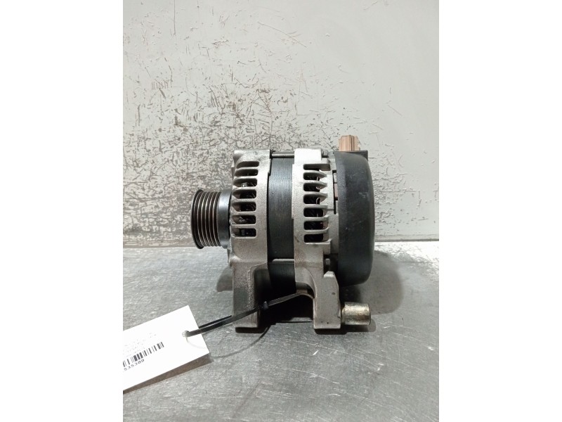 Recambio de alternador para ford focus ii descapotable 2.0 tdci referencia OEM IAM 0986049171  