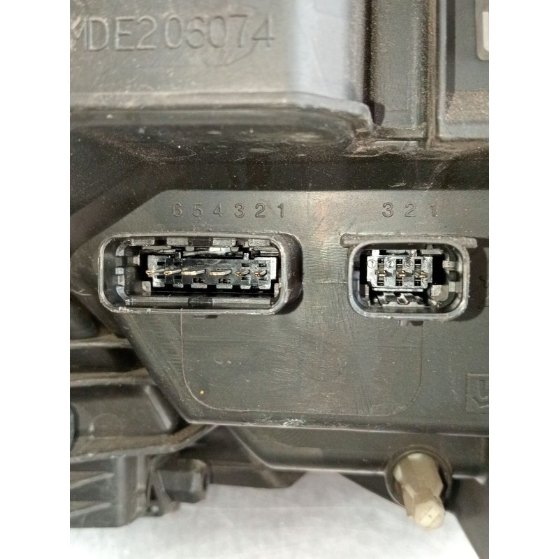 Recambio de faro izquierdo para renault laguna iii (bt0/1) 2.0 16v (bt05, bt0f, bt0w) referencia OEM IAM 260600035R 89901838 XEN