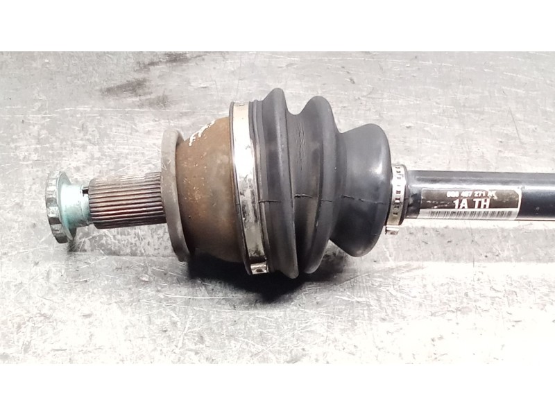 Recambio de transmision delantera izquierda para volkswagen polo iv (9n_, 9a_) 1.4 tdi referencia OEM IAM 6Q0407271AT  