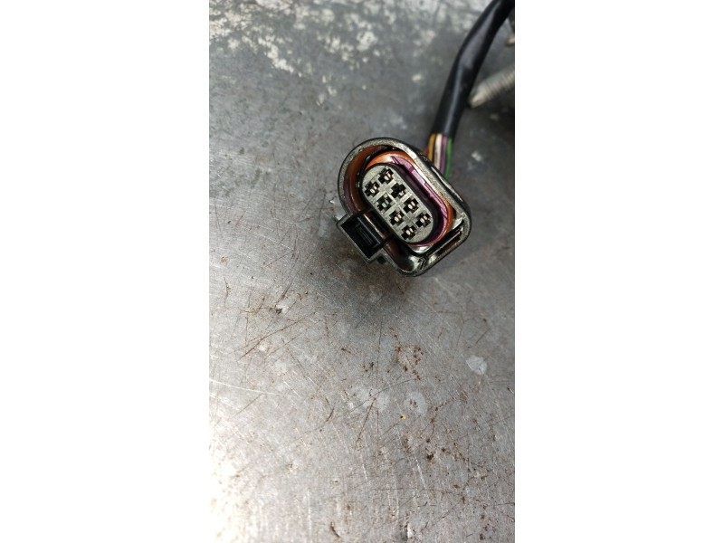 Recambio de retrovisor izquierdo para seat leon (1p1) 1.6 referencia OEM IAM  ELÉCTRICO 