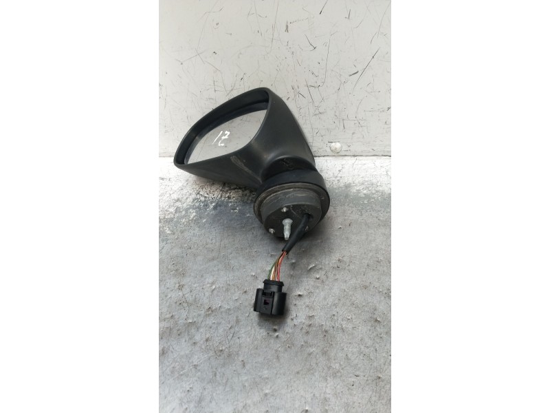 Recambio de retrovisor izquierdo para seat leon (1p1) 1.6 referencia OEM IAM  ELÉCTRICO 