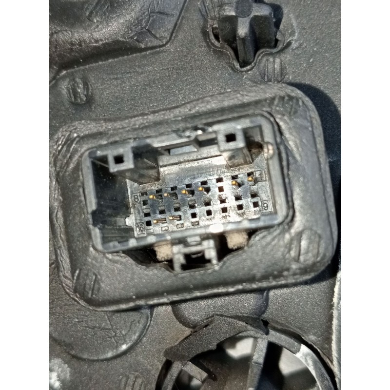 Recambio de retrovisor derecho para renault laguna iii (bt0/1) 2.0 16v (bt05, bt0f, bt0w) referencia OEM IAM  ELECTRICO 1 ENCHUF