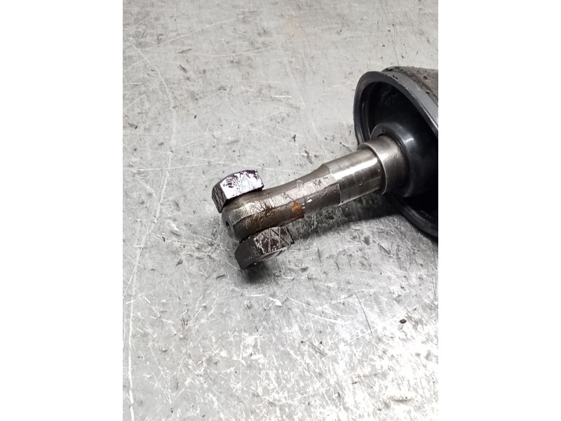 Recambio de transmision trasera derecha para seat 600 (110b) 0.8 referencia OEM IAM   