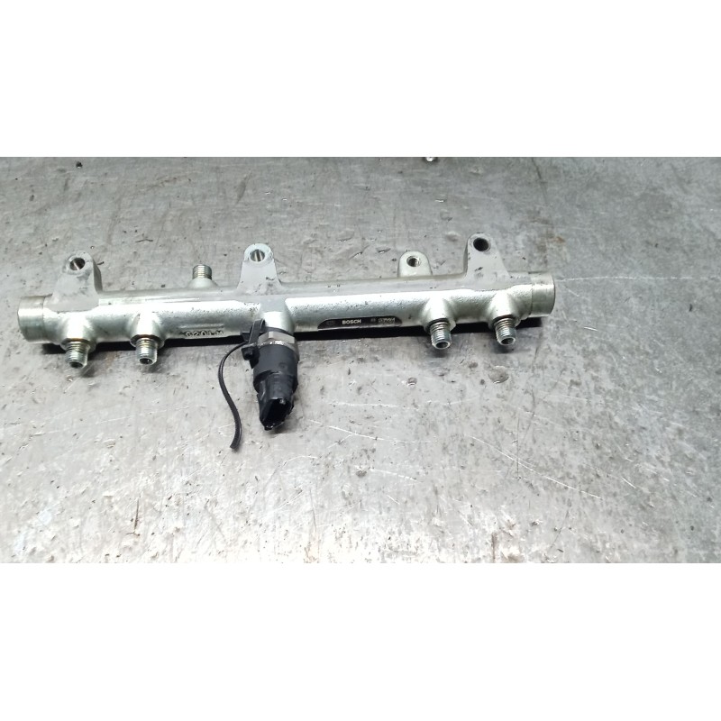 Recambio de rampa inyectora para peugeot boxer caja cerr. acristalada (rs2850)(290/330)(´02) 330 c td referencia OEM IAM 0445224