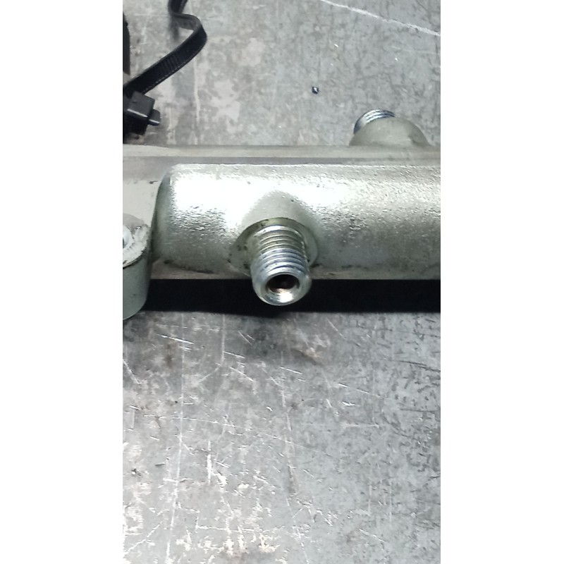 Recambio de rampa inyectora para peugeot boxer caja cerr. acristalada (rs2850)(290/330)(´02) 330 c td referencia OEM IAM 0445224