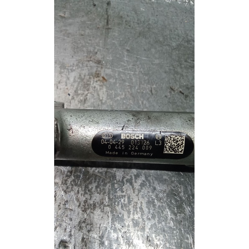 Recambio de rampa inyectora para peugeot boxer caja cerr. acristalada (rs2850)(290/330)(´02) 330 c td referencia OEM IAM 0445224