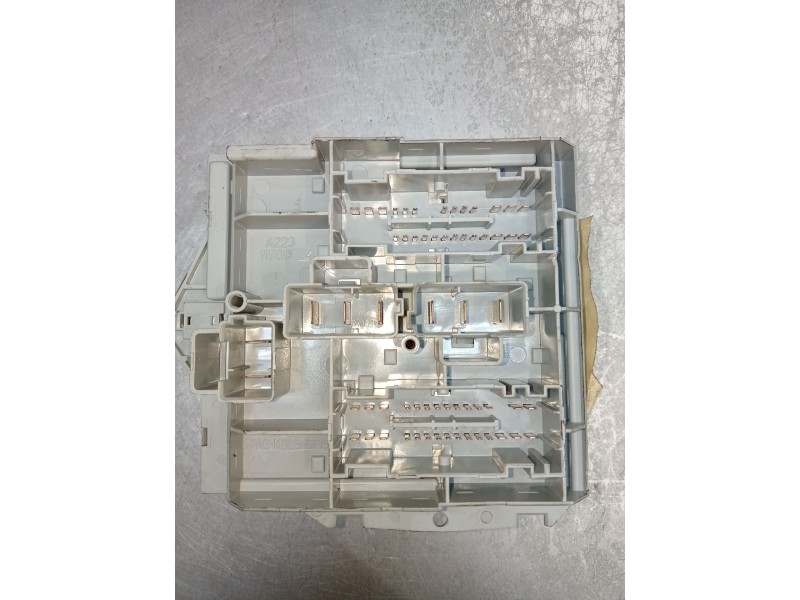 Recambio de caja reles / fusibles para fiat ducato furgoneta (250_) 130 multijet 2,3 d referencia OEM IAM 1376610080  