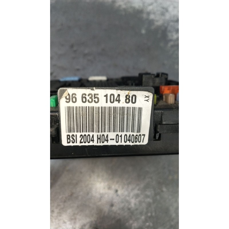 Recambio de caja reles / fusibles para citroën c5 ii break (re_) 1.6 hdi (re9hzc, re9hyb) referencia OEM IAM 9663510480 BSI2004H