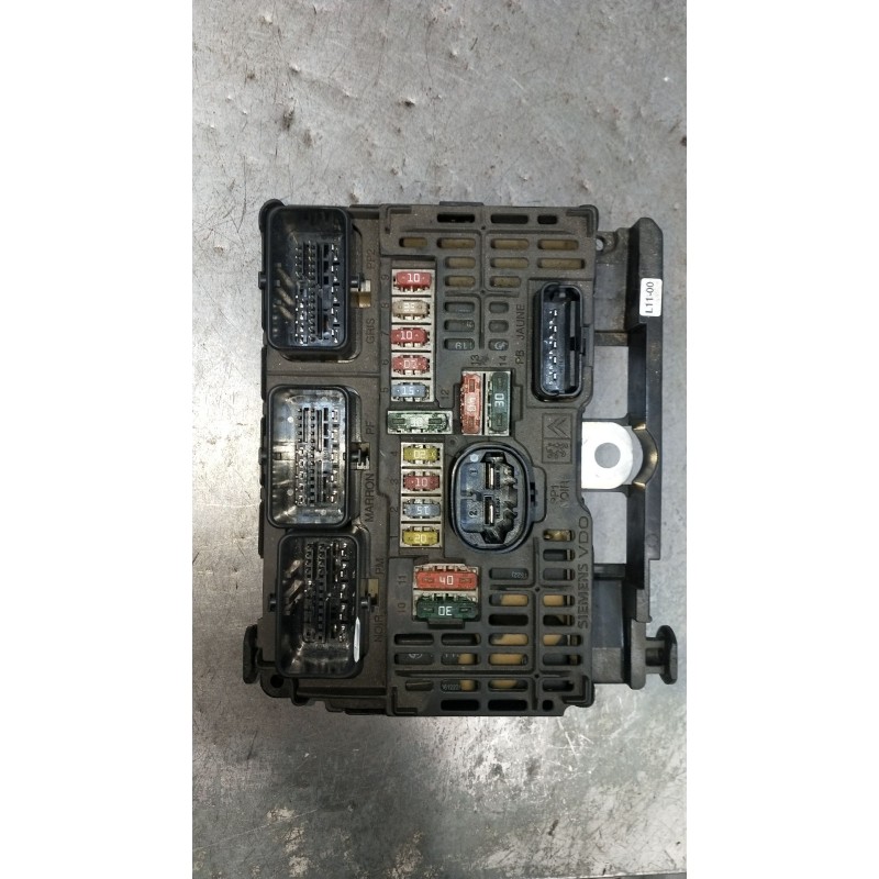 Recambio de caja reles / fusibles para citroën c5 ii break (re_) 1.6 hdi (re9hzc, re9hyb) referencia OEM IAM 9661682980 BSML1100