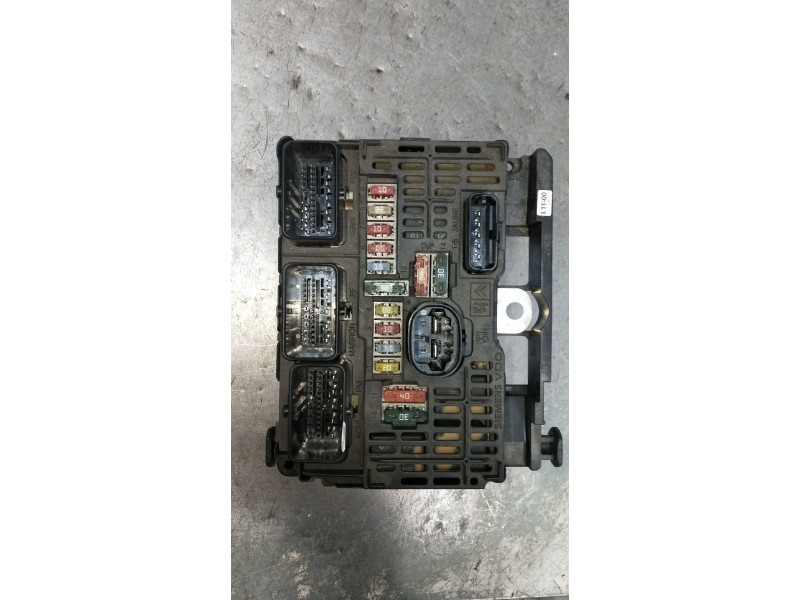 Recambio de caja reles / fusibles para citroën c5 ii break (re_) 1.6 hdi (re9hzc, re9hyb) referencia OEM IAM 9661682980 BSML1100