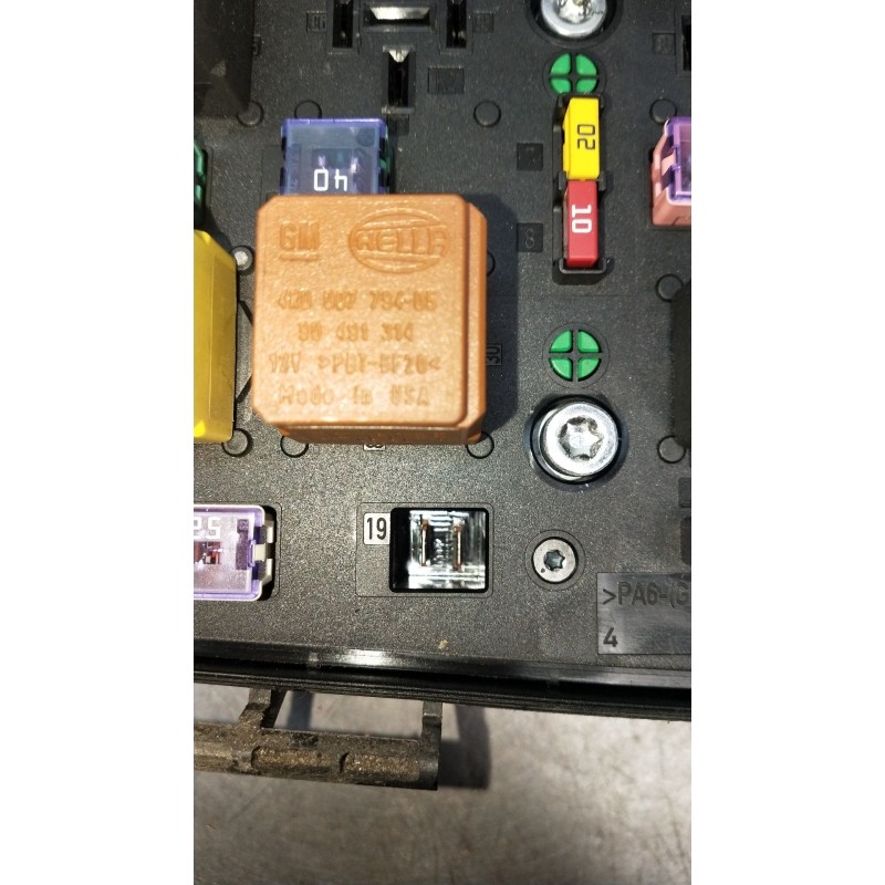 Recambio de caja reles / fusibles para opel astra h gtc (a04) 1.9 cdti (l08) referencia OEM IAM 5DK00946450 13268302 