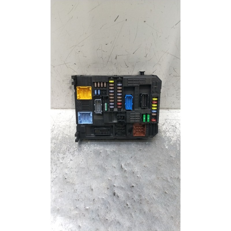 Recambio de caja reles / fusibles para citroën c5 aircross (ac_, aj_, ar_, a4_) 2.0 bluehdi 180 (ajehzr) referencia OEM IAM 9830