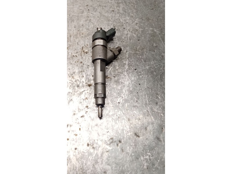Recambio de inyector para peugeot boxer caja cerr. acristalada (rs2850)(290/330)(´02) 330 c td referencia OEM IAM 0445120002 BOS