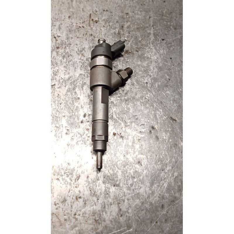 Recambio de inyector para peugeot boxer caja cerr. acristalada (rs2850)(290/330)(´02) 330 c td referencia OEM IAM 0445120002 BOS