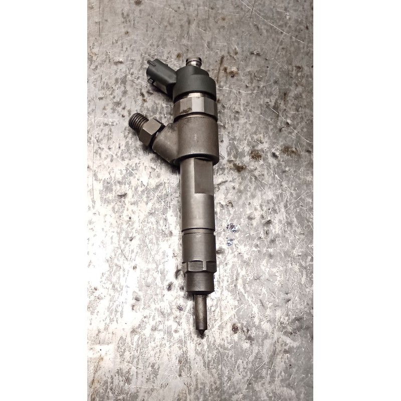 Recambio de inyector para peugeot boxer caja cerr. acristalada (rs2850)(290/330)(´02) 330 c td referencia OEM IAM 0445120002 BOS