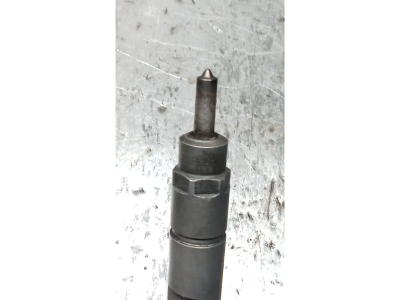 Recambio de inyector para peugeot boxer caja cerr. acristalada (rs2850)(290/330)(´02) 330 c td referencia OEM IAM 0445120002 BOS
