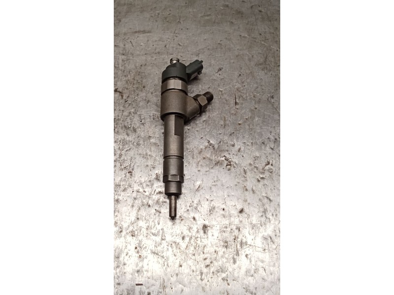 Recambio de inyector para peugeot boxer caja cerr. acristalada (rs2850)(290/330)(´02) 330 c td referencia OEM IAM 0445120002  