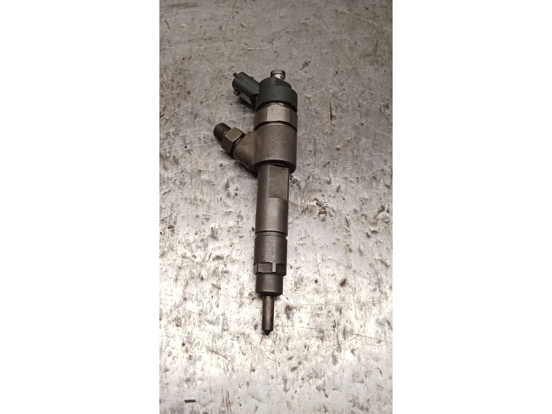 Recambio de inyector para peugeot boxer caja cerr. acristalada (rs2850)(290/330)(´02) 330 c td referencia OEM IAM 0445120002  