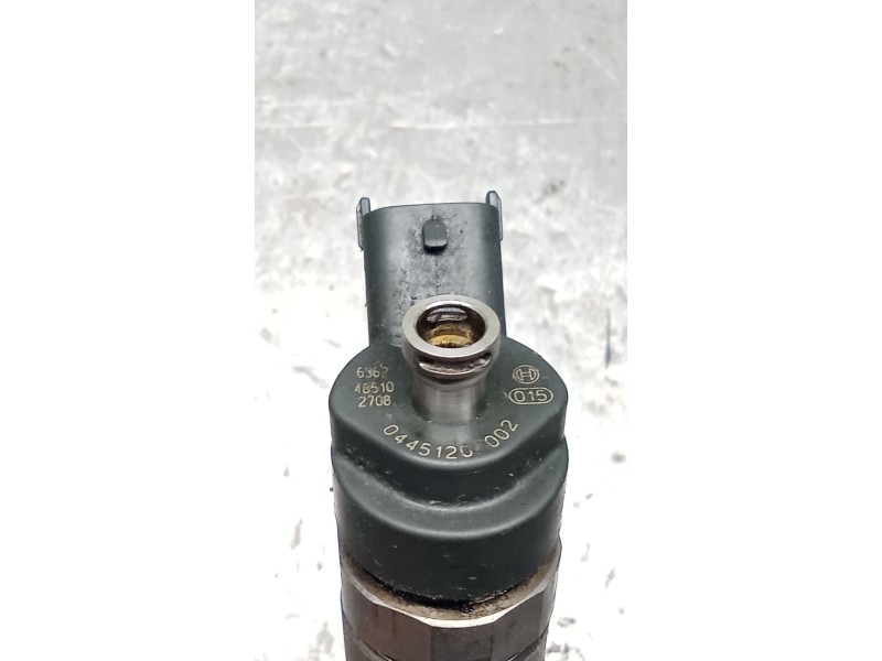 Recambio de inyector para peugeot boxer caja cerr. acristalada (rs2850)(290/330)(´02) 330 c td referencia OEM IAM 0445120002  