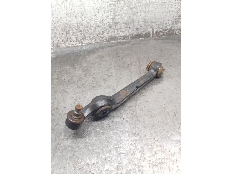 Recambio de brazo suspension inferior delantero izquierdo para ford orion ii (aff) 1.6 i referencia OEM IAM   