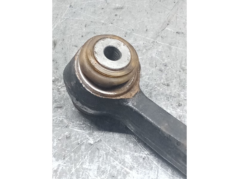 Recambio de brazo suspension inferior delantero izquierdo para ford orion ii (aff) 1.6 i referencia OEM IAM   